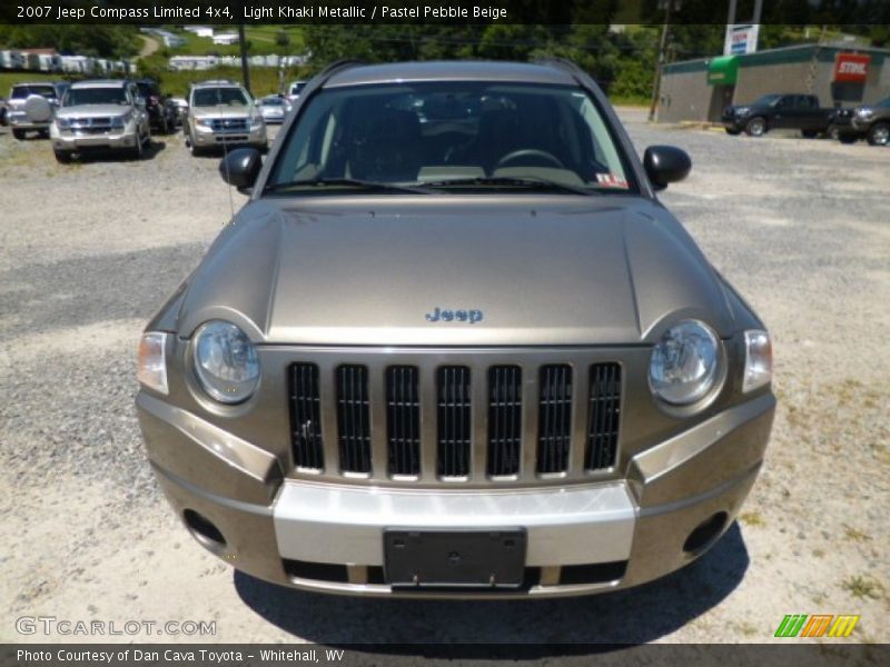 Light Khaki Metallic / Pastel Pebble Beige 2007 Jeep Compass Limited 4x4