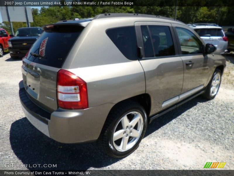 Light Khaki Metallic / Pastel Pebble Beige 2007 Jeep Compass Limited 4x4