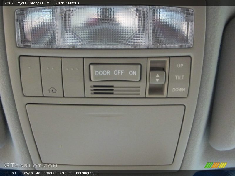 Black / Bisque 2007 Toyota Camry XLE V6