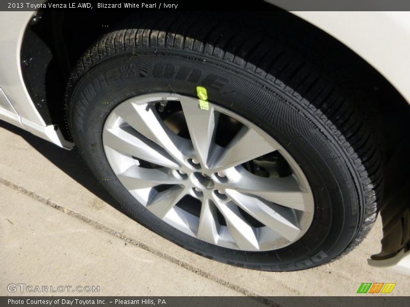 Blizzard White Pearl / Ivory 2013 Toyota Venza LE AWD