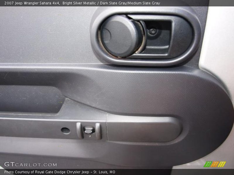 Bright Silver Metallic / Dark Slate Gray/Medium Slate Gray 2007 Jeep Wrangler Sahara 4x4