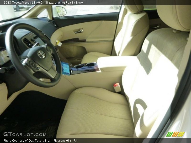 Blizzard White Pearl / Ivory 2013 Toyota Venza LE AWD