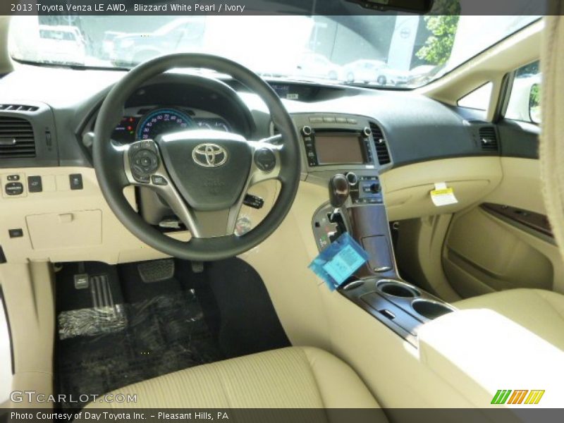 Blizzard White Pearl / Ivory 2013 Toyota Venza LE AWD