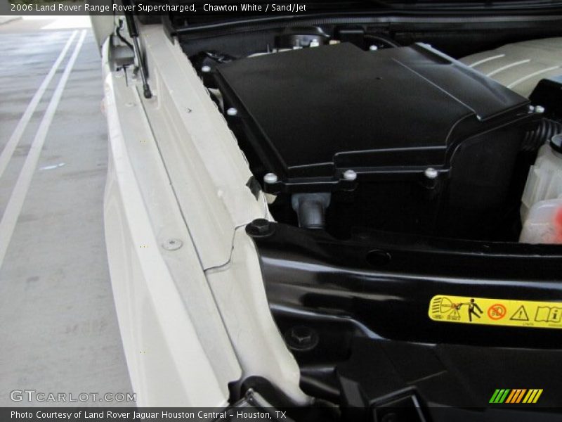 Chawton White / Sand/Jet 2006 Land Rover Range Rover Supercharged