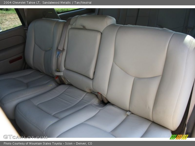 Sandalwood Metallic / Tan/Neutral 2004 Chevrolet Tahoe LT