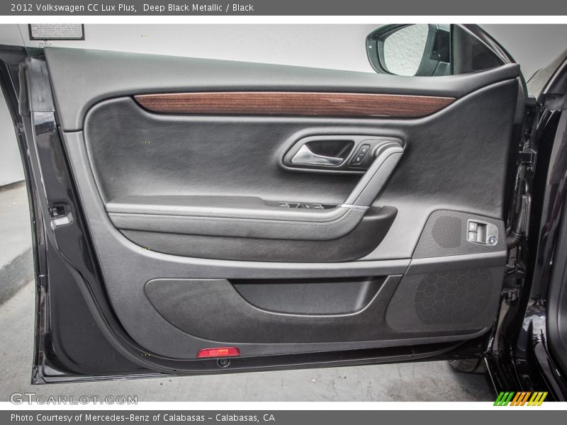 Door Panel of 2012 CC Lux Plus
