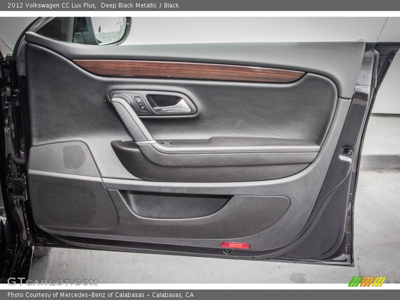 Door Panel of 2012 CC Lux Plus