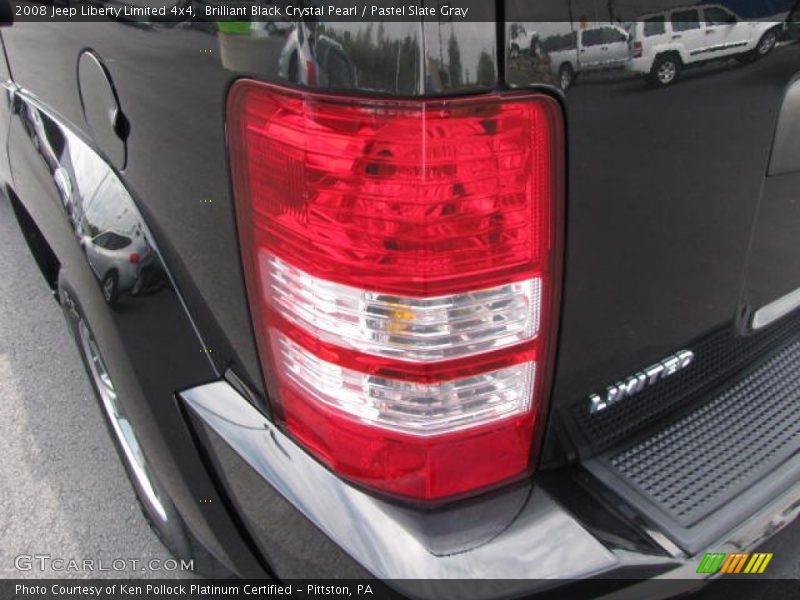 Brilliant Black Crystal Pearl / Pastel Slate Gray 2008 Jeep Liberty Limited 4x4