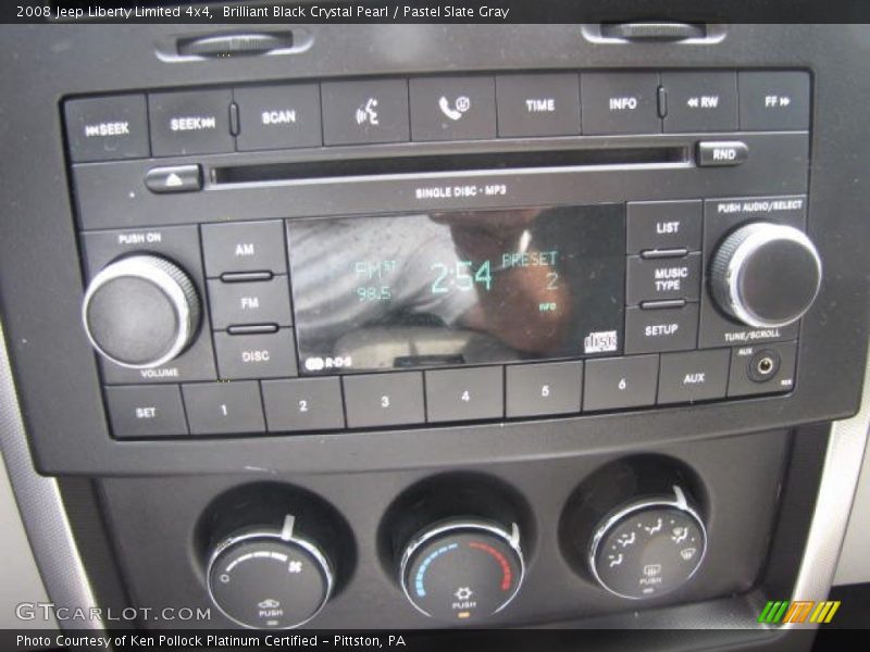 Brilliant Black Crystal Pearl / Pastel Slate Gray 2008 Jeep Liberty Limited 4x4