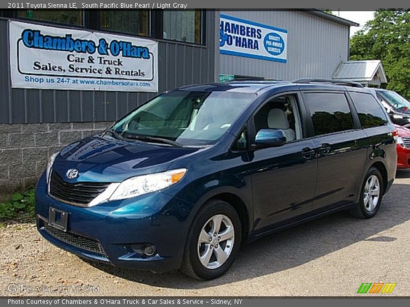 South Pacific Blue Pearl / Light Gray 2011 Toyota Sienna LE