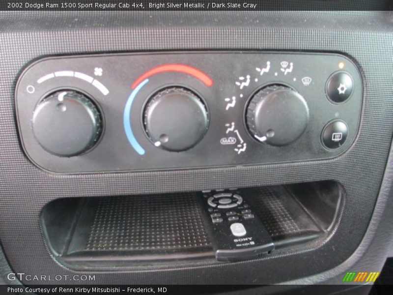 Bright Silver Metallic / Dark Slate Gray 2002 Dodge Ram 1500 Sport Regular Cab 4x4