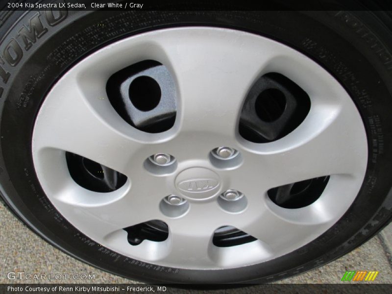  2004 Spectra LX Sedan Wheel