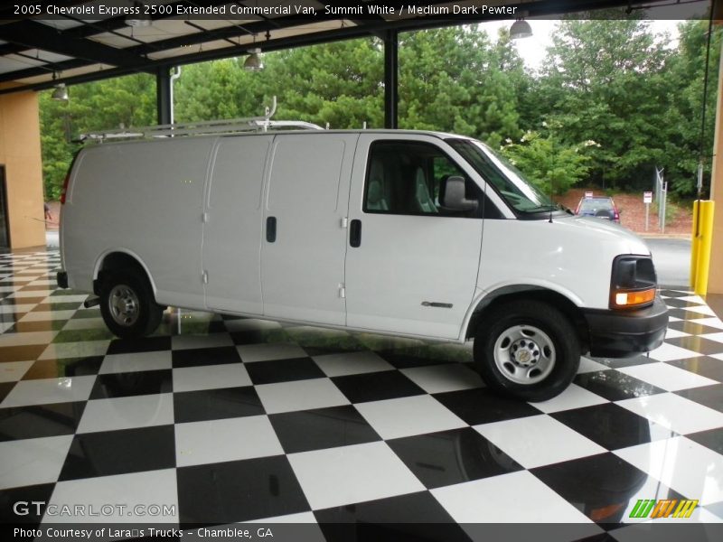 Summit White / Medium Dark Pewter 2005 Chevrolet Express 2500 Extended Commercial Van