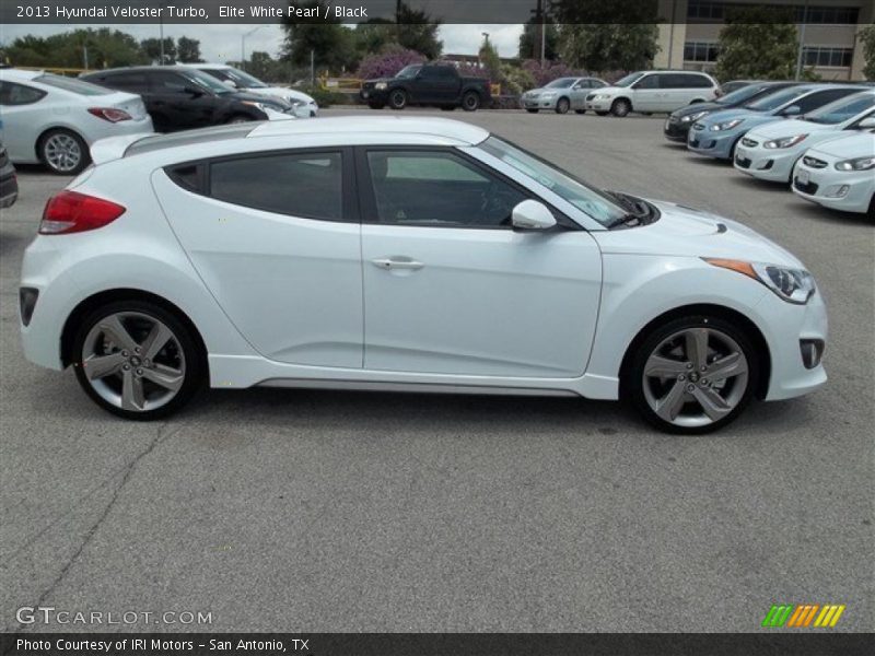 Elite White Pearl / Black 2013 Hyundai Veloster Turbo
