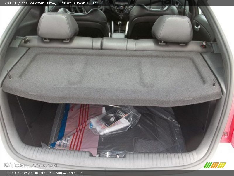 Elite White Pearl / Black 2013 Hyundai Veloster Turbo