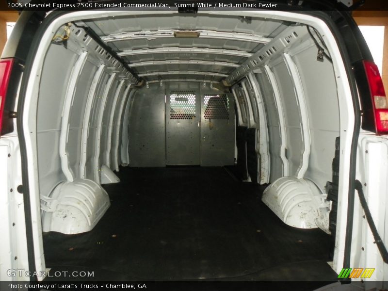 Summit White / Medium Dark Pewter 2005 Chevrolet Express 2500 Extended Commercial Van