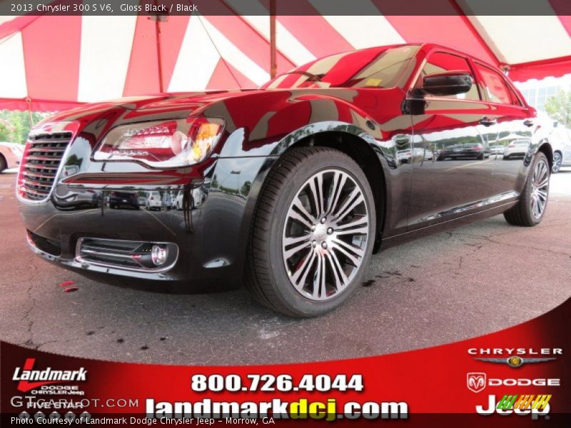 Gloss Black / Black 2013 Chrysler 300 S V6