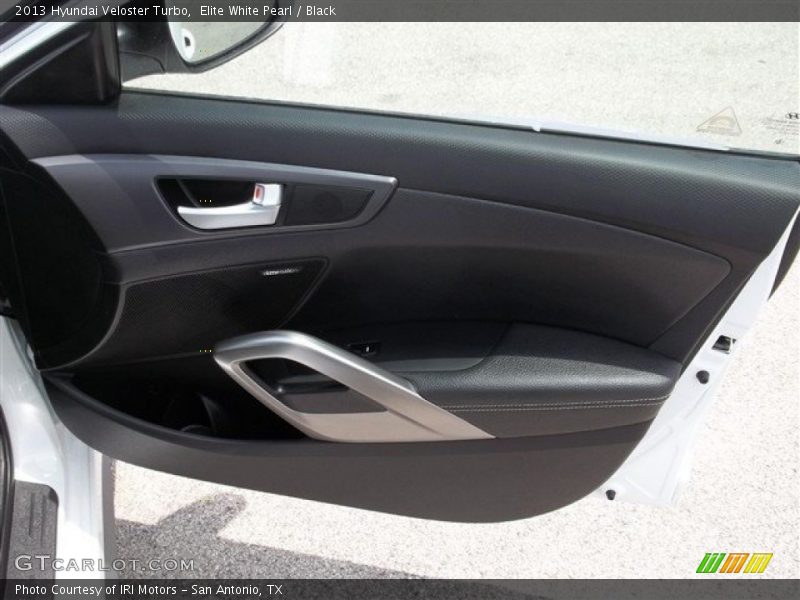 Elite White Pearl / Black 2013 Hyundai Veloster Turbo
