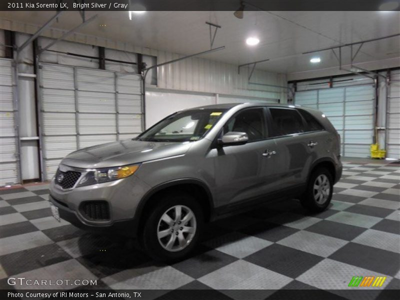 Bright Silver / Gray 2011 Kia Sorento LX
