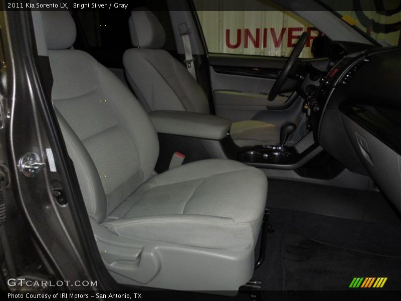 Bright Silver / Gray 2011 Kia Sorento LX