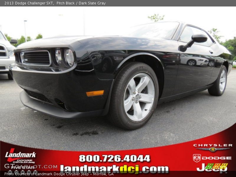 Pitch Black / Dark Slate Gray 2013 Dodge Challenger SXT