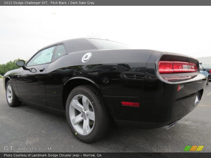 Pitch Black / Dark Slate Gray 2013 Dodge Challenger SXT
