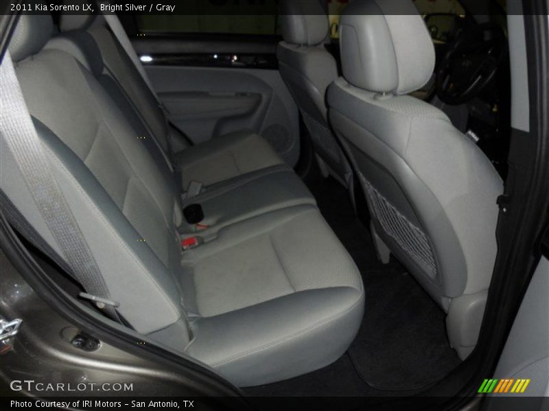 Bright Silver / Gray 2011 Kia Sorento LX