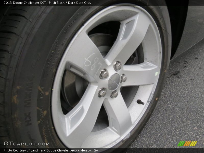 Pitch Black / Dark Slate Gray 2013 Dodge Challenger SXT