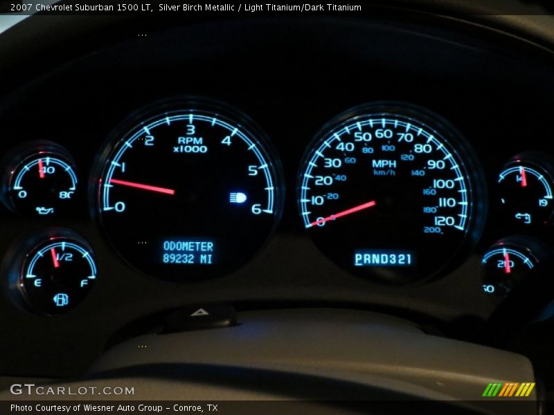 Silver Birch Metallic / Light Titanium/Dark Titanium 2007 Chevrolet Suburban 1500 LT