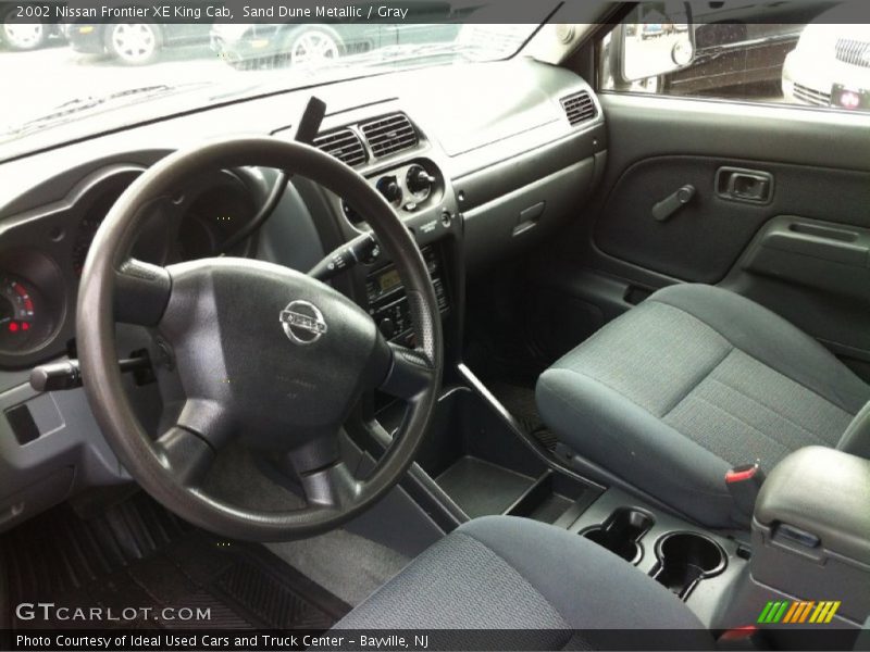Sand Dune Metallic / Gray 2002 Nissan Frontier XE King Cab