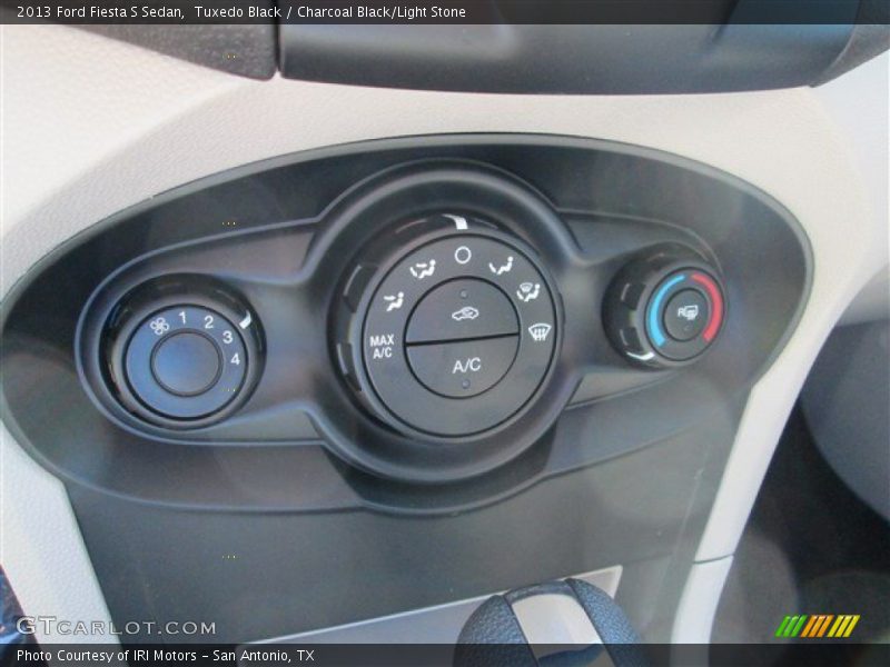 Tuxedo Black / Charcoal Black/Light Stone 2013 Ford Fiesta S Sedan