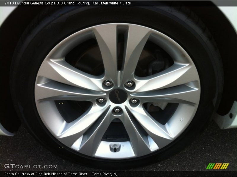 Karussell White / Black 2010 Hyundai Genesis Coupe 3.8 Grand Touring