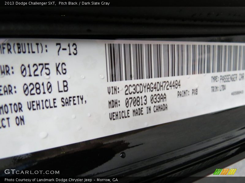 Pitch Black / Dark Slate Gray 2013 Dodge Challenger SXT