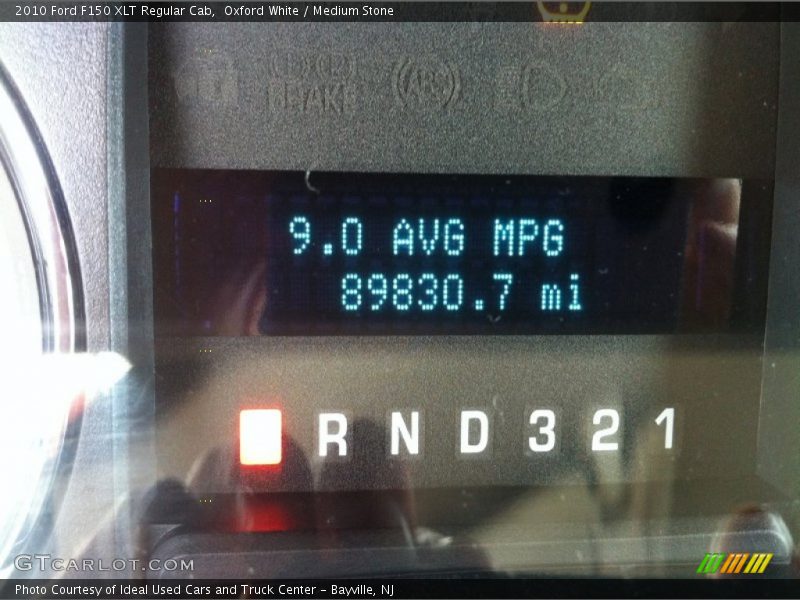 Oxford White / Medium Stone 2010 Ford F150 XLT Regular Cab