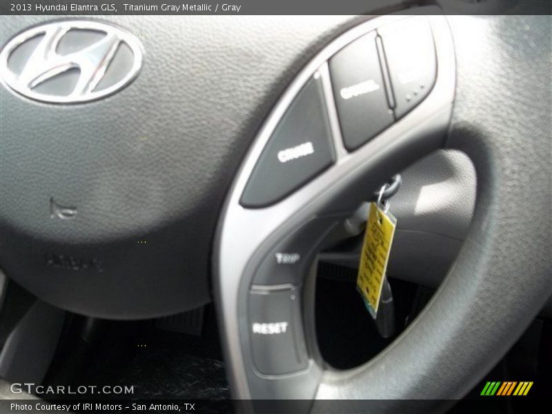 Titanium Gray Metallic / Gray 2013 Hyundai Elantra GLS