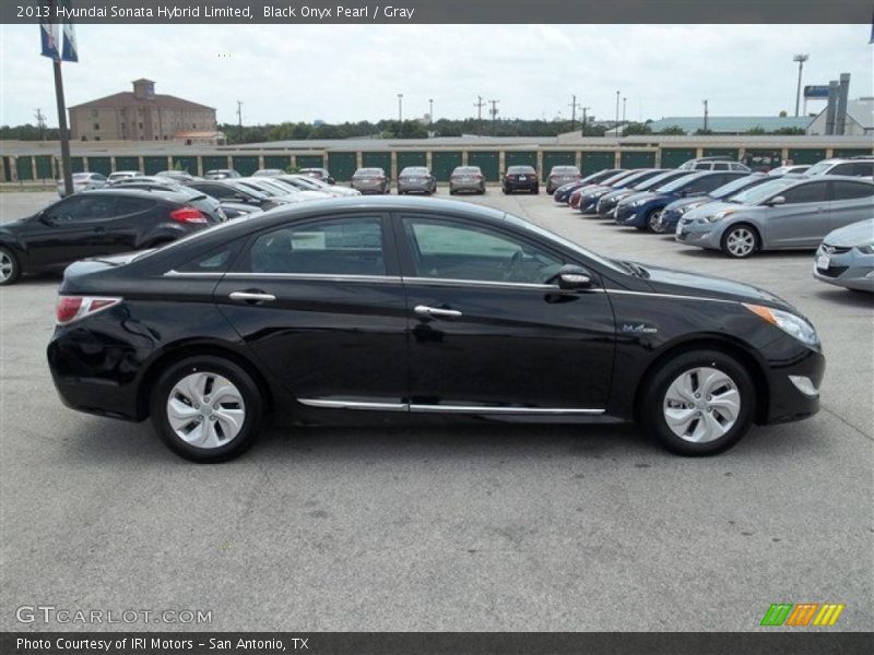 Black Onyx Pearl / Gray 2013 Hyundai Sonata Hybrid Limited