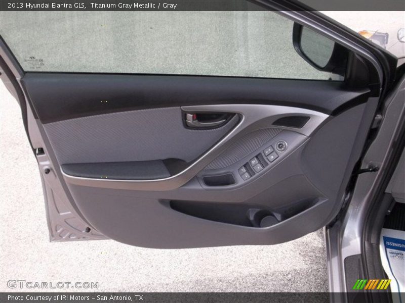 Titanium Gray Metallic / Gray 2013 Hyundai Elantra GLS