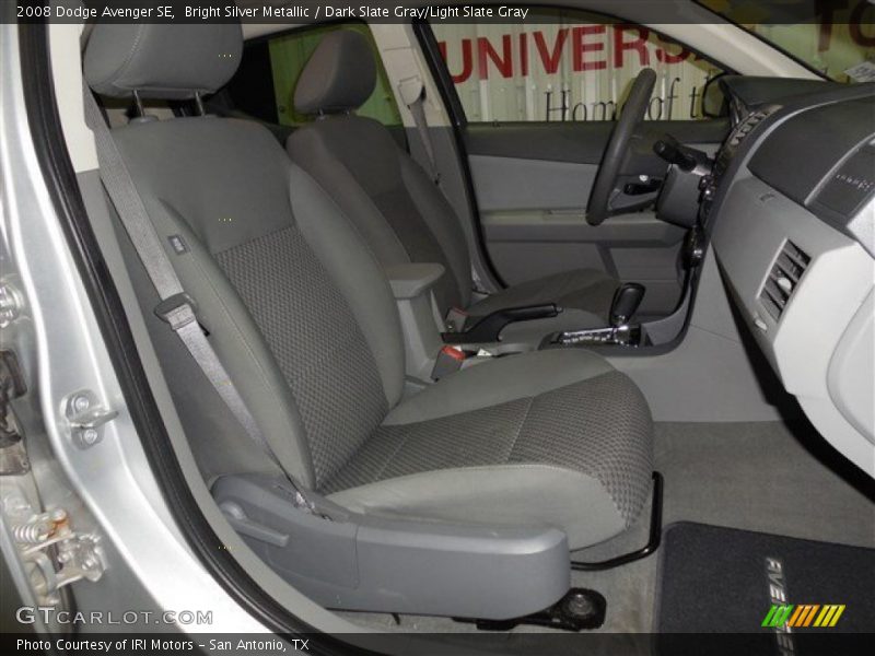 Bright Silver Metallic / Dark Slate Gray/Light Slate Gray 2008 Dodge Avenger SE