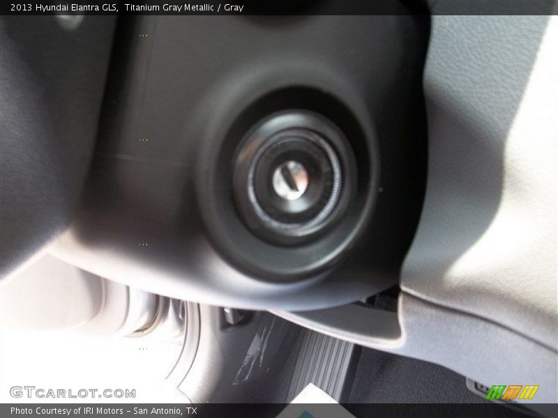 Titanium Gray Metallic / Gray 2013 Hyundai Elantra GLS