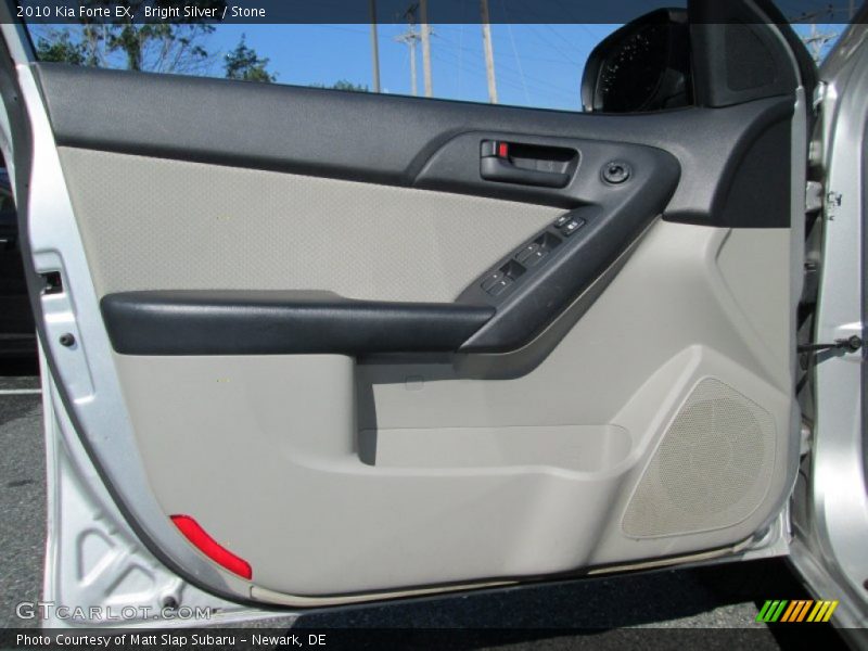 Bright Silver / Stone 2010 Kia Forte EX