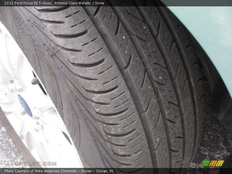 Frosted Glass Metallic / Stone 2012 Ford Focus SE 5-Door