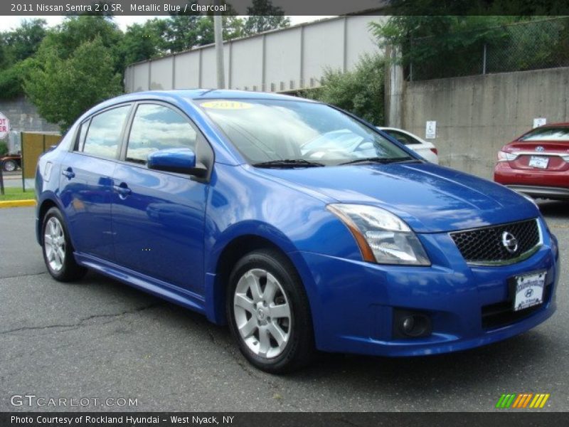 Metallic Blue / Charcoal 2011 Nissan Sentra 2.0 SR