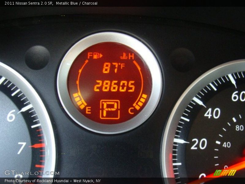 Metallic Blue / Charcoal 2011 Nissan Sentra 2.0 SR