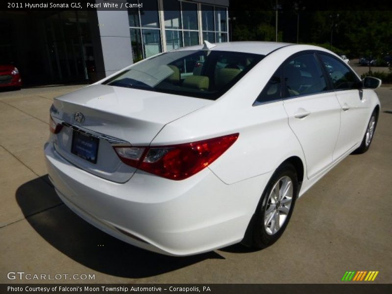 Pearl White / Camel 2011 Hyundai Sonata GLS