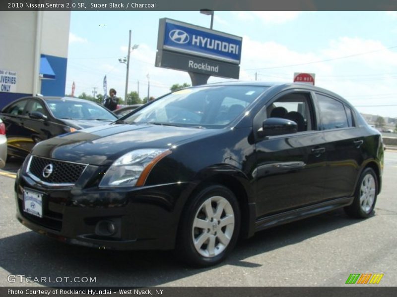 Super Black / Charcoal 2010 Nissan Sentra 2.0 SR