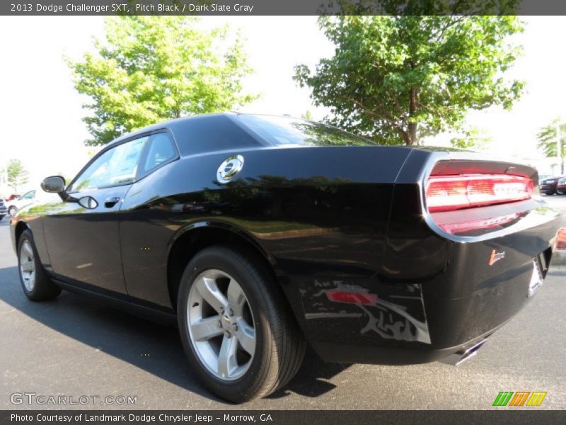 Pitch Black / Dark Slate Gray 2013 Dodge Challenger SXT