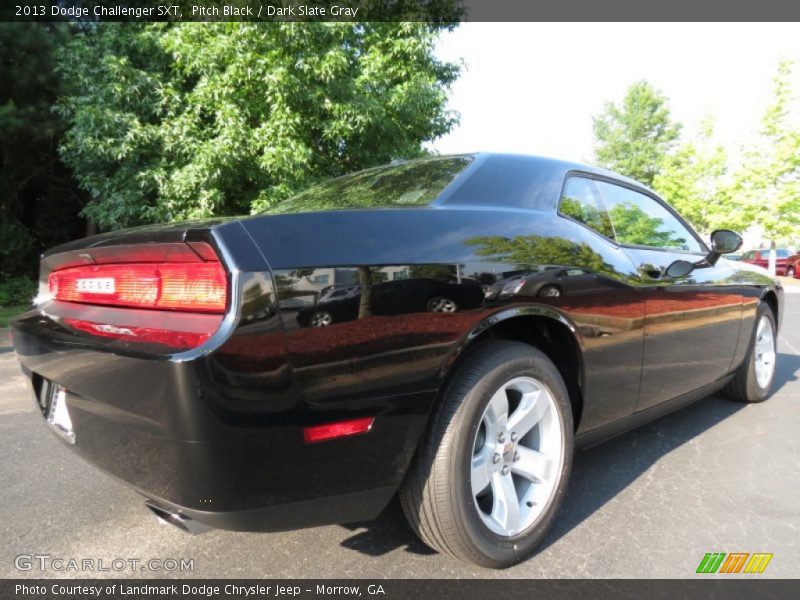 Pitch Black / Dark Slate Gray 2013 Dodge Challenger SXT