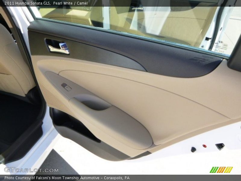 Pearl White / Camel 2011 Hyundai Sonata GLS