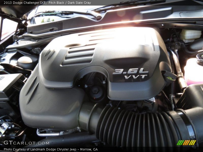 Pitch Black / Dark Slate Gray 2013 Dodge Challenger SXT