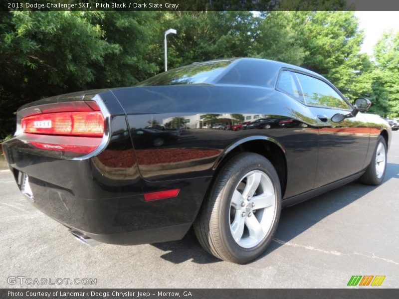 Pitch Black / Dark Slate Gray 2013 Dodge Challenger SXT